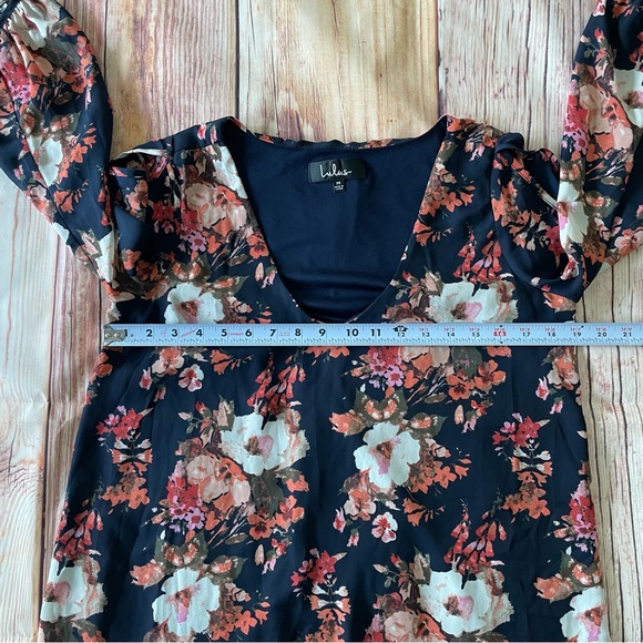 Lulu's Shift Dress Womens Medium Blue Floral Print Open Arm Slit 3/4 Sleeves - Picture 9 of 10